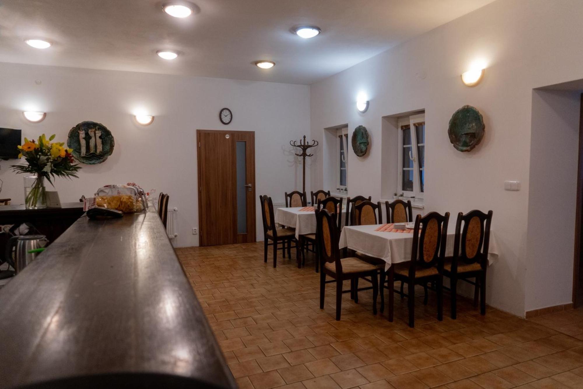 Pension Restaurace Florian Павлов Экстерьер фото